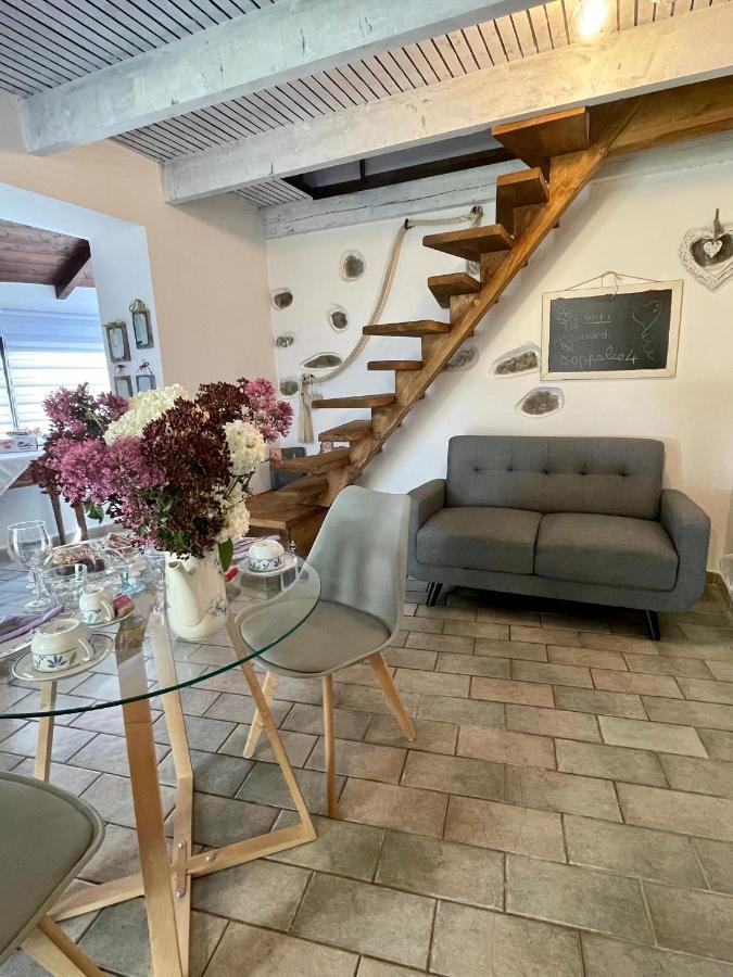 Stecado - Il Soppalco Apartment Долчеакуа Екстериор снимка